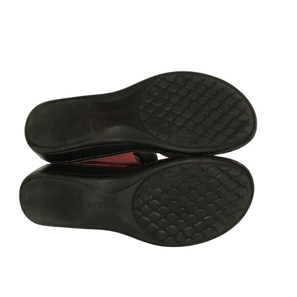 Aravon Womens Adjustable Red Leather Sandals Size 12AA - Picture 6 of 8